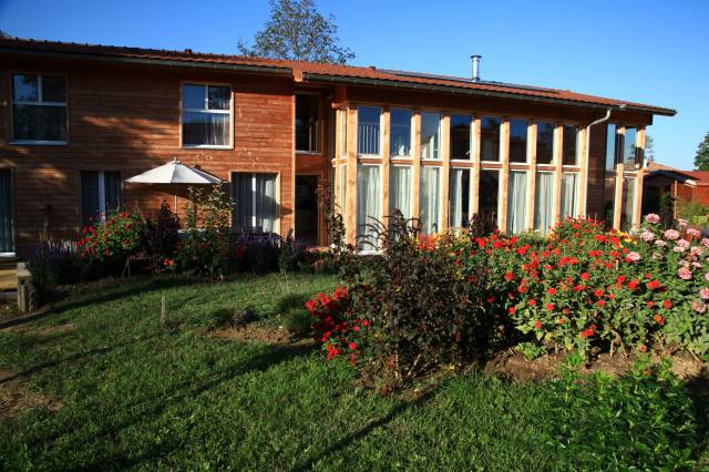 Photo Bed and breakfast Neyron Maison addama