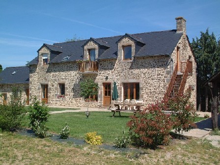 Photo Bed and breakfast Couesmes-vaucé Chambres d'hôtes de froulay